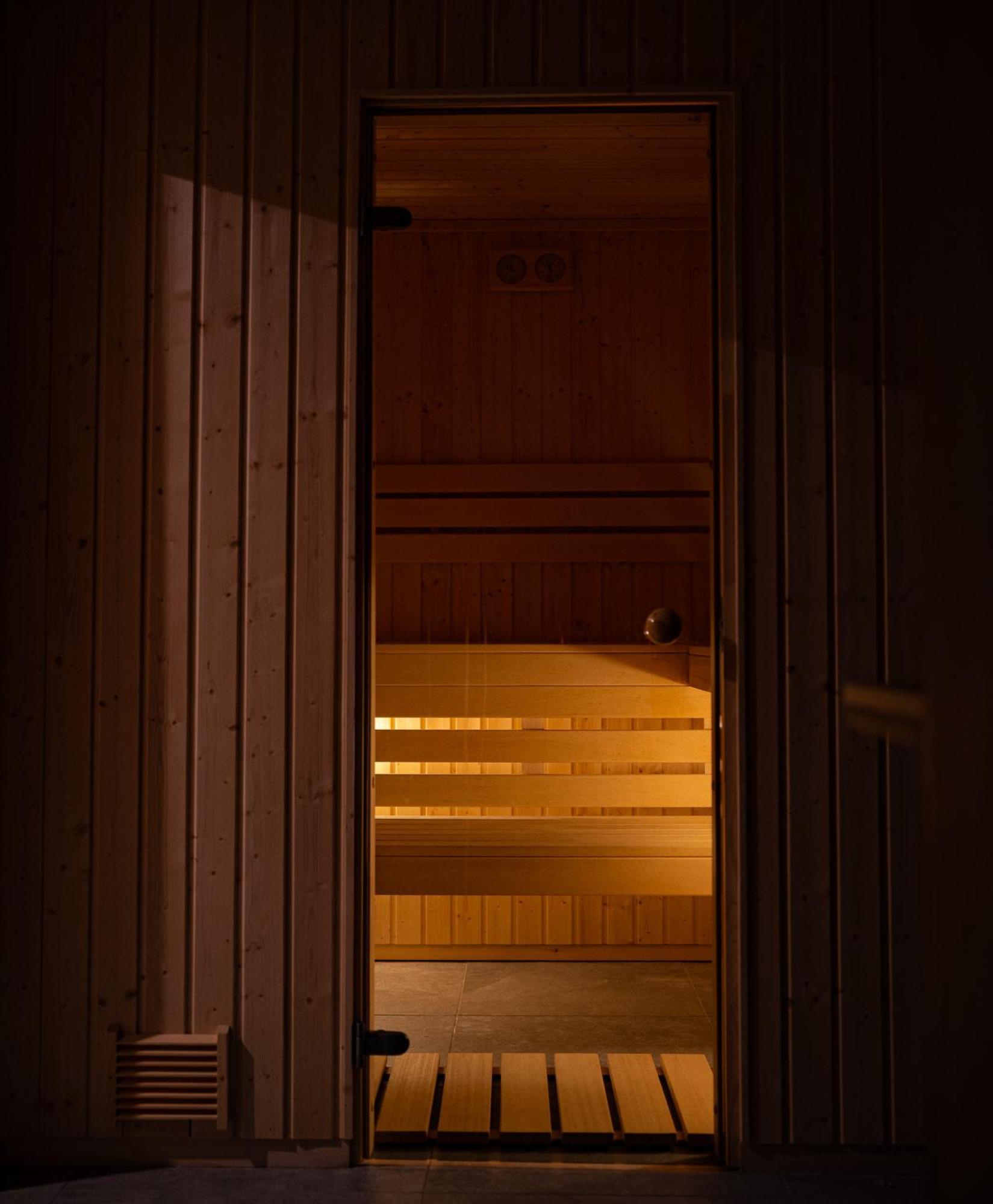 Szlakami 5 Dolin - Apartamenty Obok Doliny Strazyskiej - Sauna I Parking Gratis! Zakopane Exterior photo